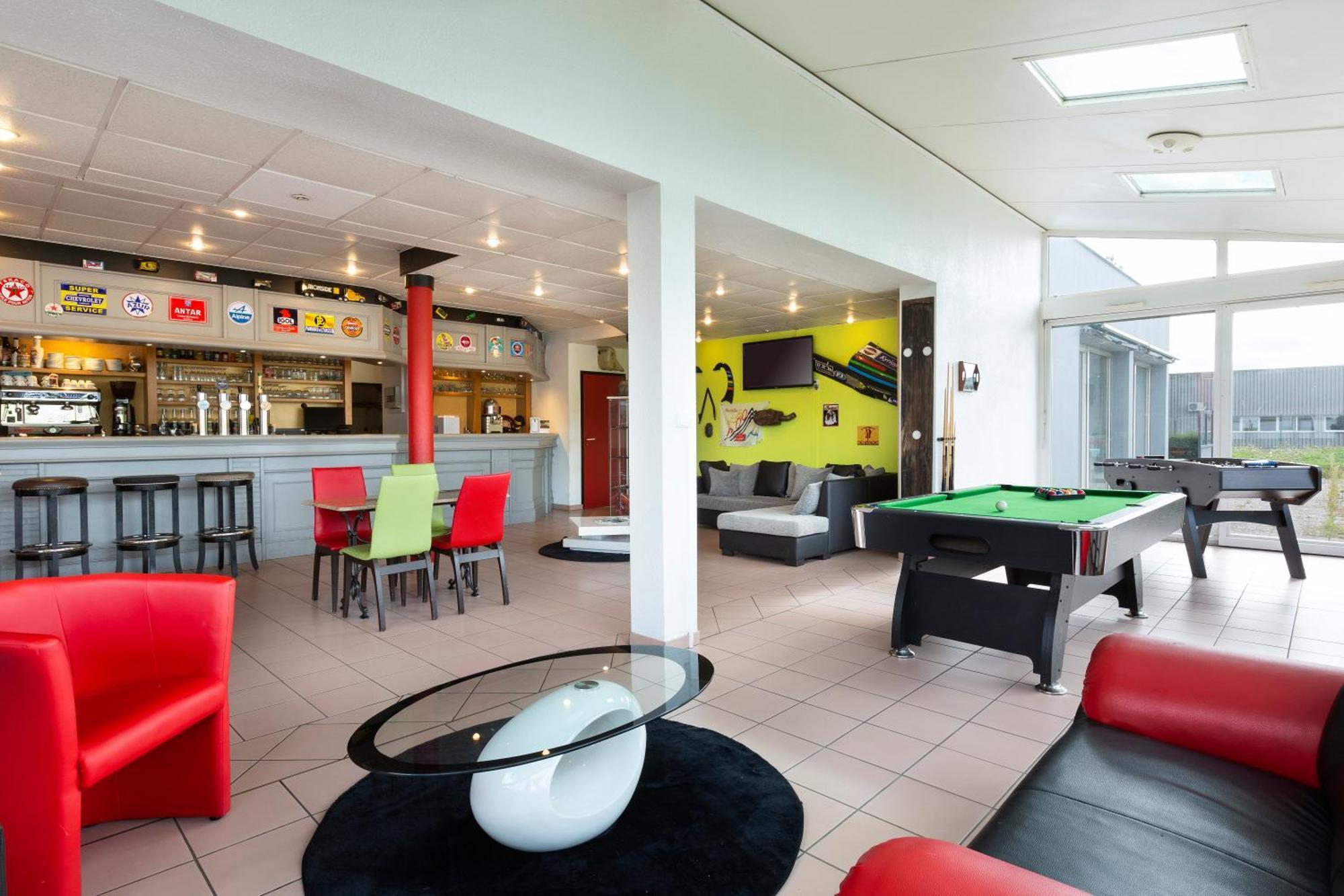 Enzo Hotels Bulgneville By Kyriad Direct Exterior photo